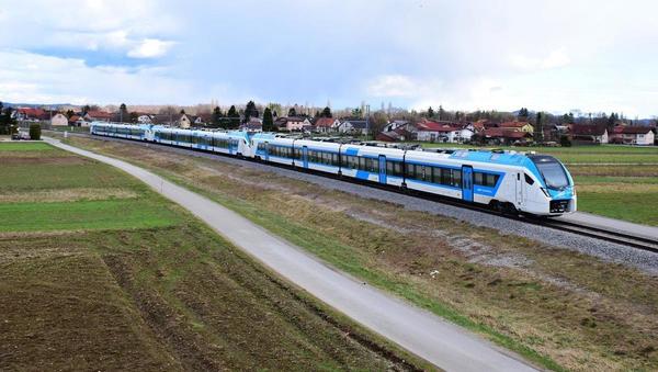 Novo: direktni vlaki SŽ Stadler Flirt od Ljubljane do Gradca in do Beljaka