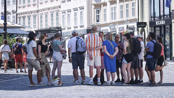 Poletna turistična sezona: začeli smo z dežjem in pogrešali Nemce