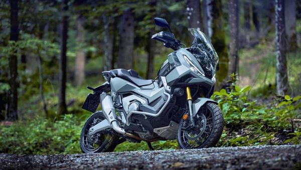 Honda je nadgradila robustni maksi skuter X-ADV 750